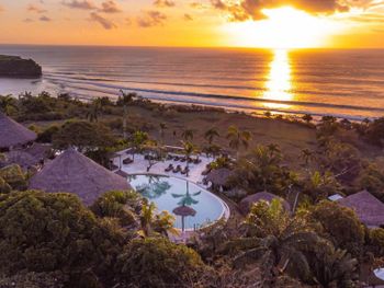 LA JOYA BALANGAN RESORT 4*