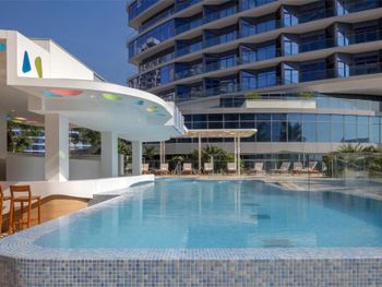 HILTON DUBAI CREEK HOTEL & RESIDENCES 5*