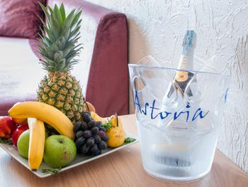 ASTORIA 4*