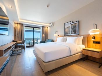 RADISSON RESORT RUZA VJETROVA (EX. WIND ROSE HOTEL RESORT) 4*
