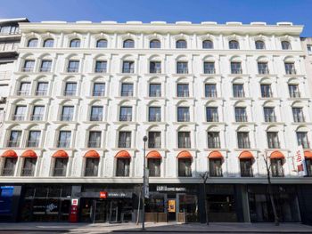 IBIS ISTANBUL SISLI 4*