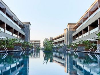 JACARANDA LUXURY RESORT 5*