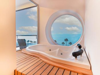 PEARLY HOTEL & SPA 3*