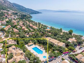 BARBATI BEACH APARTMENTS 