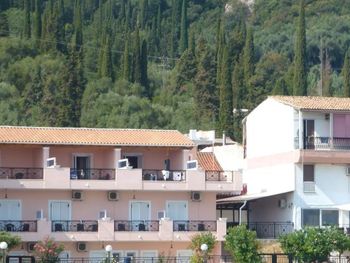GALINI SEA APARTMENTS