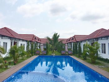 WHITE BOUTIQUE HOTEL RESIDENCES 4*