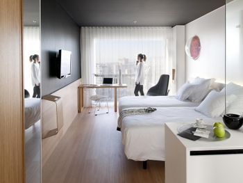 BARCELO SANTS 4*