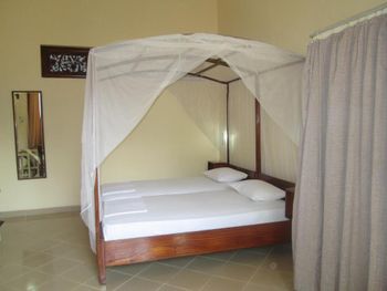 TANDEM GUEST HOUSE 1*