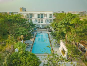 ELYSIUM SUITE 4*