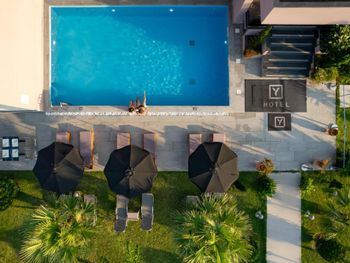 YAKINTHOS HOTEL APARTMENTS