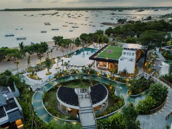 SUMITRA LUXURY VILLAS A PRAMANA 5*