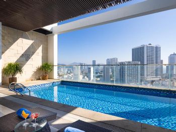 ASTICA HOTEL NHA TRANG 4*