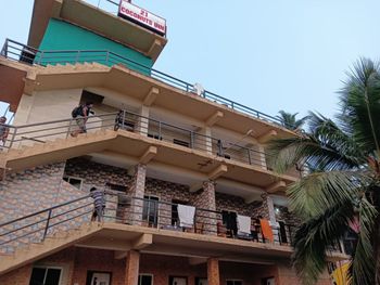 21 COCONUTS INN ARAMBOL