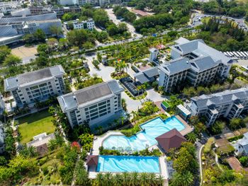 SANYA YALONG BAY 99 RESORT 4*