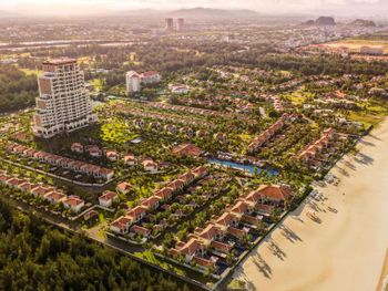 FUSION RESORT & VILLAS DA NANG 5*