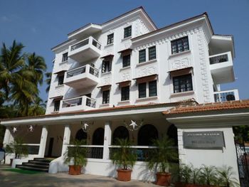 SILVER SANDS HIDEAWAY 3*