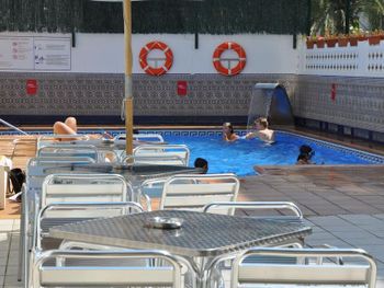 SAFARI APARTHOTEL 2*
