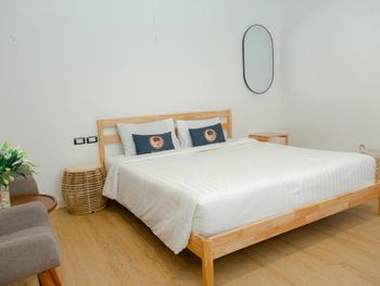 ROOMQUEST PATONG 1*