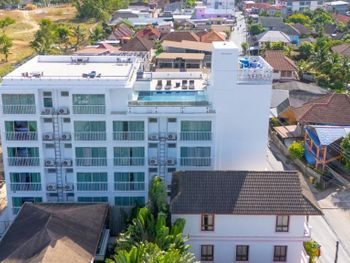 YENNA APARTMENT 4*