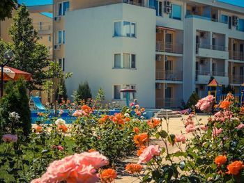 HOLIDAY FORT GOLF CLUB