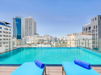 CELINA HOTEL & APARTMENT 4*