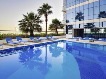 NOVOTEL DUBAI AL BARSHA. 4*