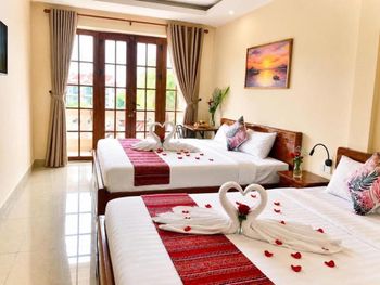 AMAN RIVERSIDE HOTEL 3*