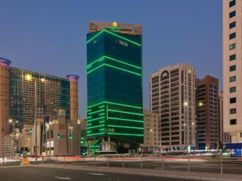 LA QUINTA BY WYNDHAM ABU DHABI AL WAHDA 4*