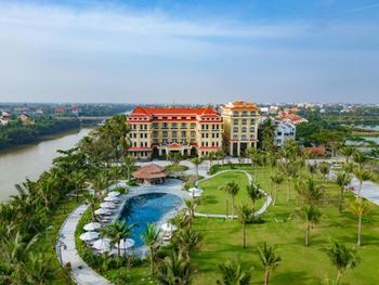 NESTA HOIAN RESORT & SPA 5*