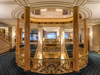 AVENIDA PALACE 4*