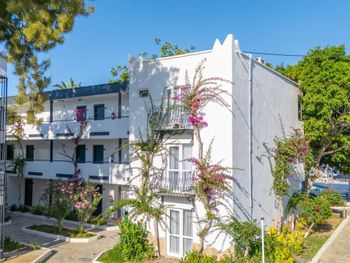 LADONIA HOTELS LUNA BEACH RESORT BODRUM 3*