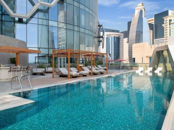 SWISSOTEL CORNICHE PARK TOWERS DOHA 5*