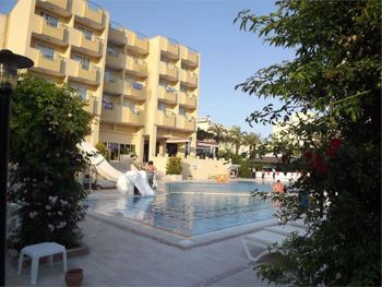 SIRIUS HOTEL 4*