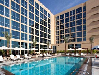 YAS PLAZA CIRCUIT 3*