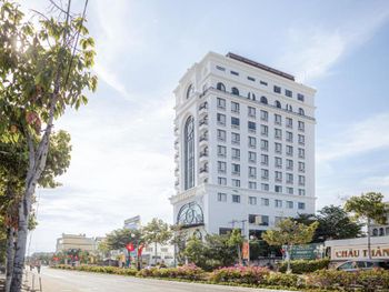 GRAND LUXURY HOTEL PHAN RANG 4*
