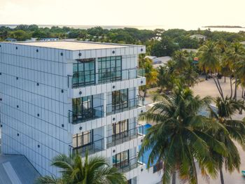 WINGS BY HAWKS HOTELS 4*