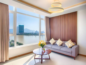 PARIAT RIVER FRONT HOTEL DANANG 3*