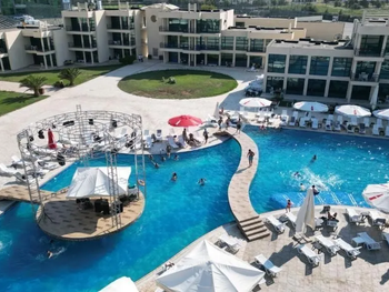 GOLDEN BEACH HOTEL BAKU 4*
