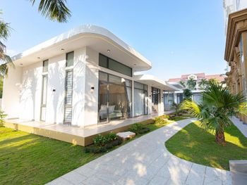 TAHITI LUXURY VILLA PHU QUOC 4*