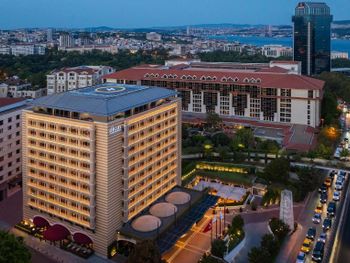 DIVAN ISTANBUL 5*