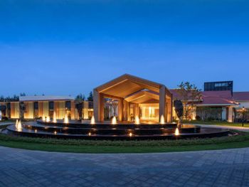 HOLIDAY INN HAINAN XIANGSHUI BAY 5*
