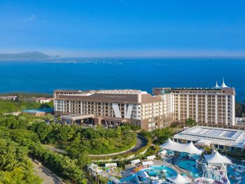 VAPERSE HOTEL HAINAN CLEAR WATER BAY 5*