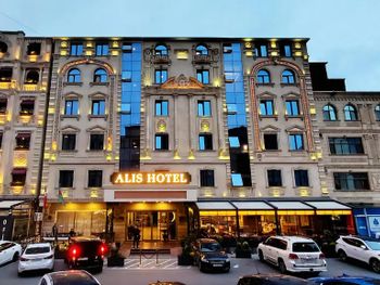 ALIS HOTEL BAKU 3*