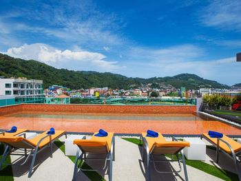 THE CRIB PATONG 4*