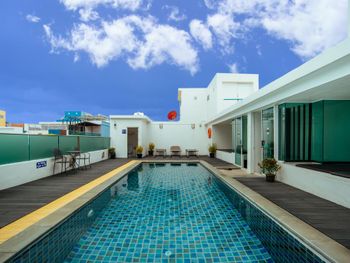 ICHECK INN CENTRAL PATONG 4*