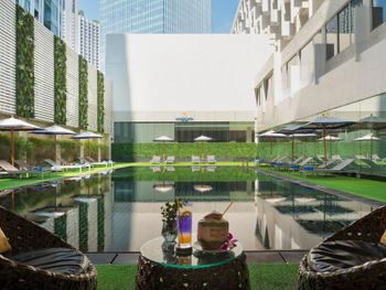 MANDARIN HOTEL MANAGED BY CENTRE POINT 4*
