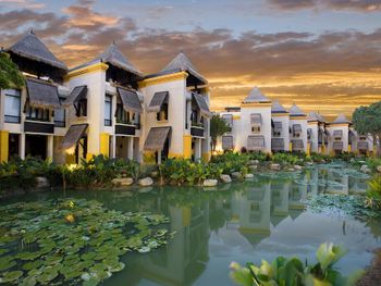 MOVENPICK RESORT & SPA KARON BEACH PHUKET