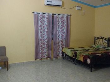 CALANGUTE HOLIDAY HOME GUEST HOUSE