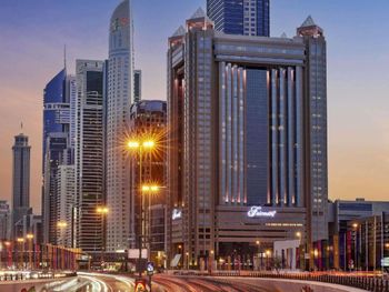 FAIRMONT HOTEL DUBAI 5*