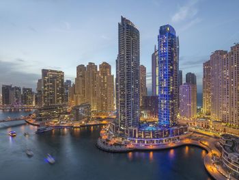 INTERCONTINENTAL DUBAI MARINA